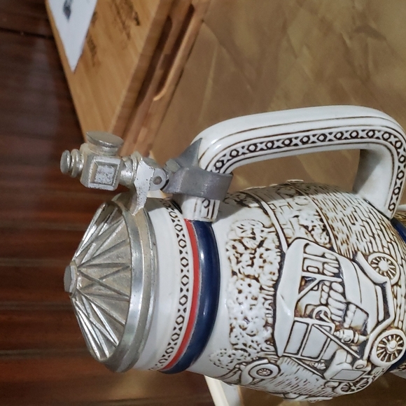 Vintage Avon Stein 1979 - Picture 2 of 4